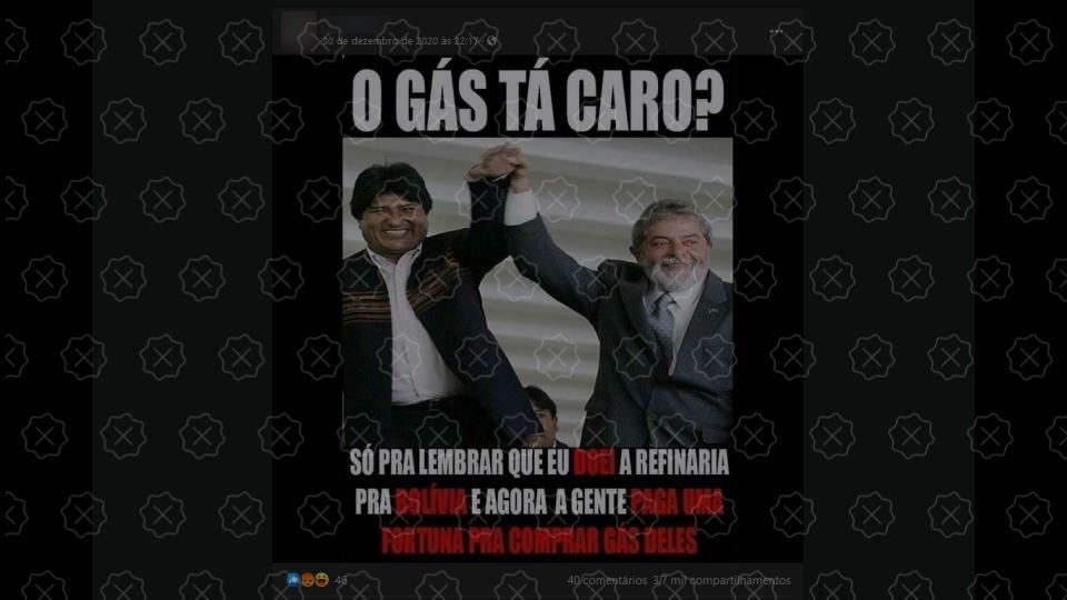 Os ex-presidentes Lula e Evo Morales dão as mãos sorrindo, imagem é sobreposta de título enganoso: Só pra lembrar que eu doei a refinaria Bolívia e agora a gente paga uma fortuna pra comprar gás deles 