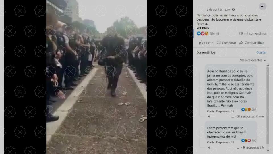 Publicação no Facebook mostra vídeo de policiais franceses jogando algemas no chão. Do lado direito, texto enganoso afirma que ato seria protesto contra medidas de restrição 