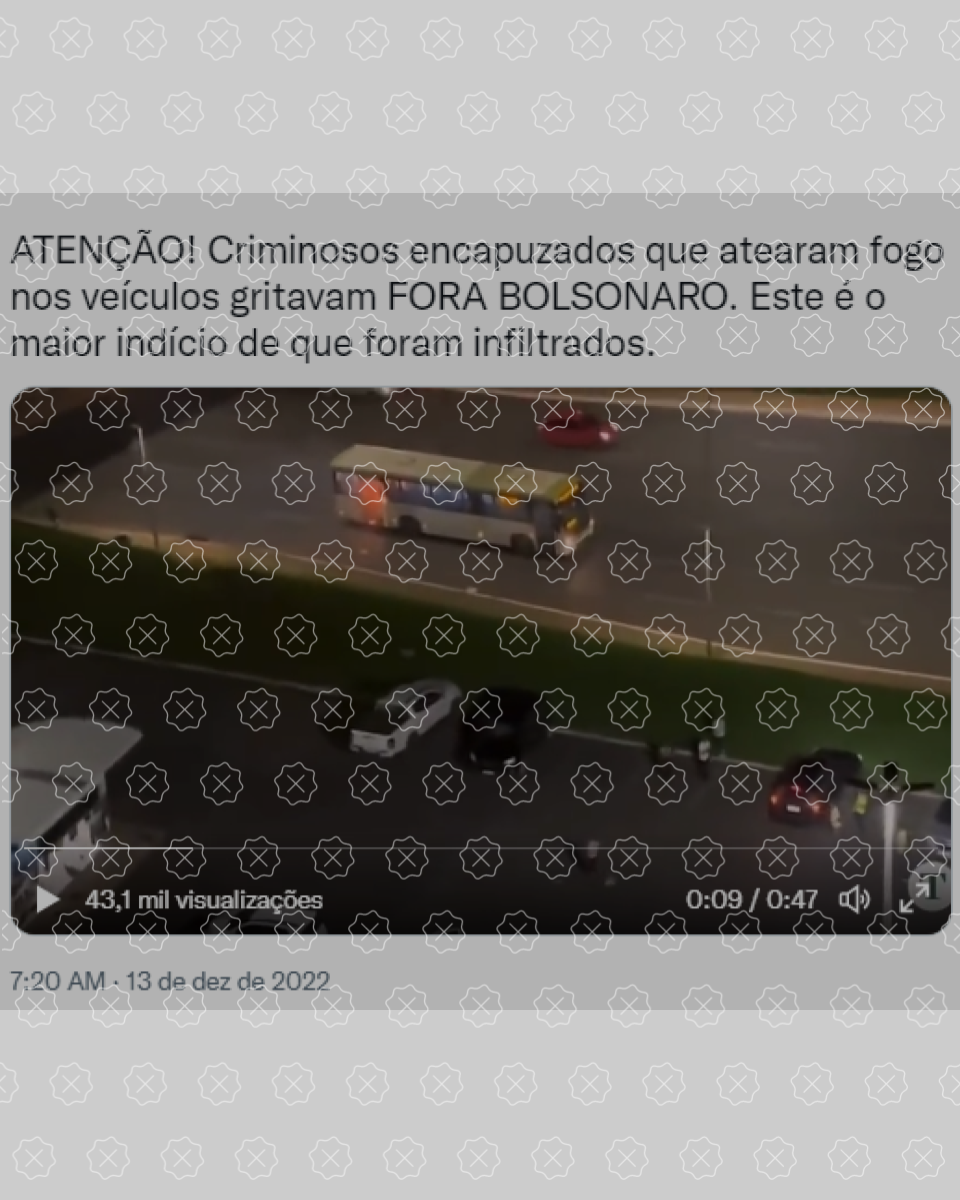 Reprodução de imagem com a alegação falsa de que criminosos gritaram “fora Bolsonaro” ao incendiar carros