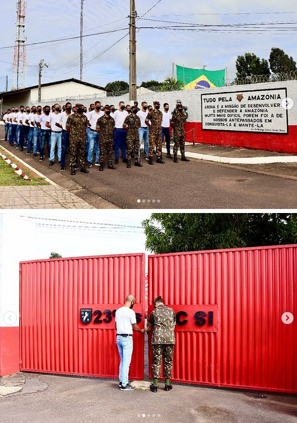 Fotos publicadas pelo esquadrão em março de 2022 já mostravam paredes e portão vermelhos