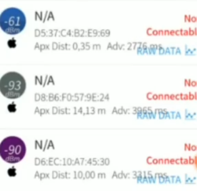 Print da tela do celular do desinformador mostra o aplicativo reconhecendo reconhecendo dispositivos da Apple por seus códigos.