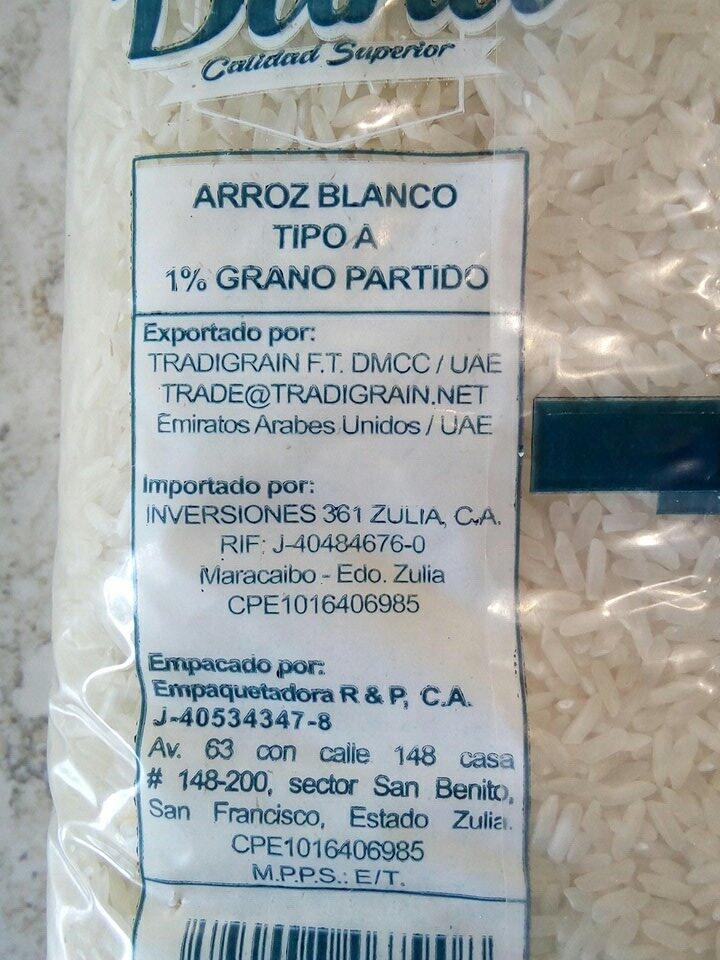 Verso da embalagem do arroz Dana mostra informações de exportação, importação e empacotamento