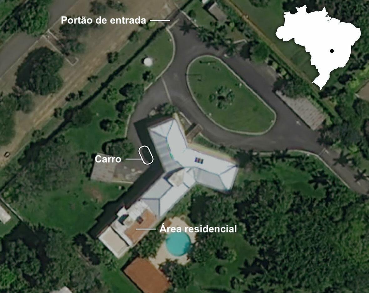 Imagens de satélite obtidas pelo New York Times mostram carro que levou Bolsonaro à embaixada