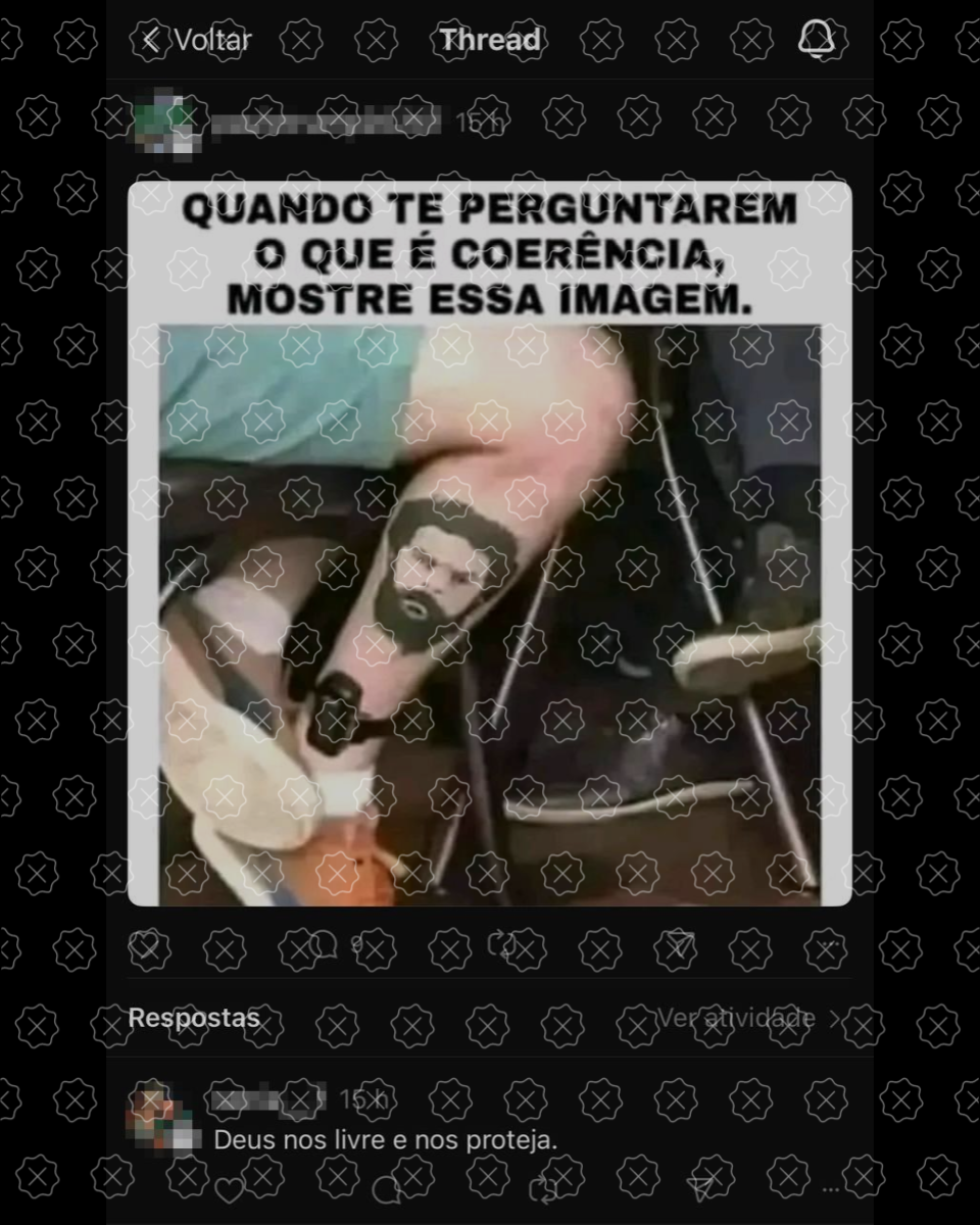 Print que mostra uma imagem manipulada para inserir uma tornozeleira eletrônica em um homem que tem o rosto do presidente Lula tatuado na perna.