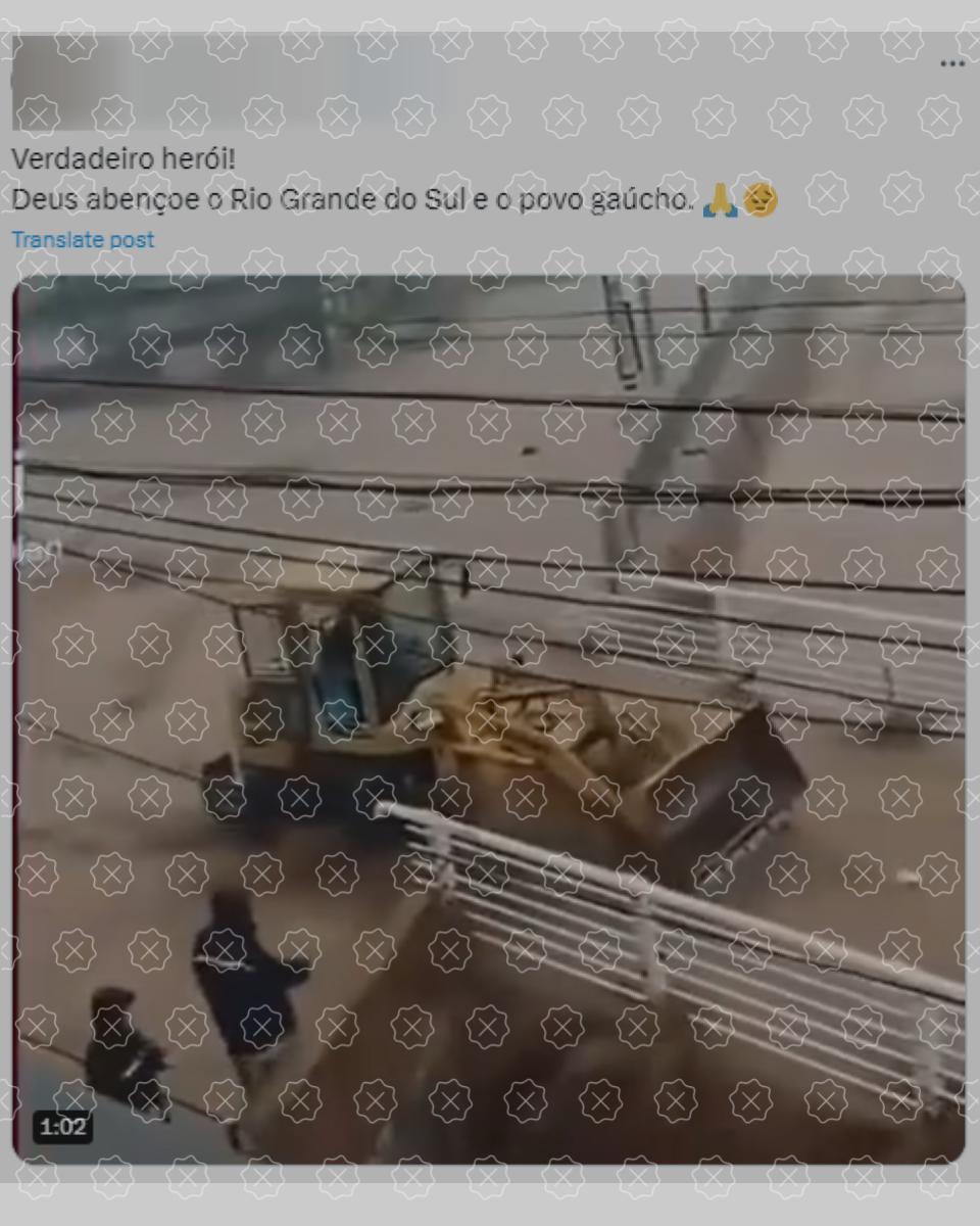 Vídeo mostra carregadeira salvando pessoas de uma enchente na China em agosto de 2023, não recentemente no Rio Grande do Sul