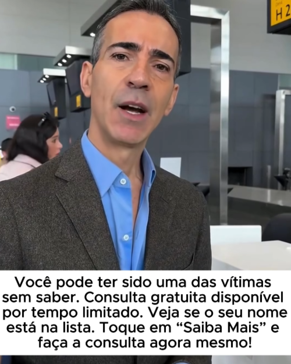 Post compartilha ‘deepfake’ do jornalista César Tralli — homem de pele branca e cabelo curto grisalho que usa uma camisa social azul por baixo de um terno cinza. Tralli aparece em um guichê de embarque do aeroporto de Cumbica. Legenda enganosa diz: ‘Você pode ter sido uma das vítimas sem saber. Consulta gratuita disponível por tempo limitado. Veja se o seu nome está na lista. Toque em ‘Saiba Mais’ e faça a consulta agora mesmo!’