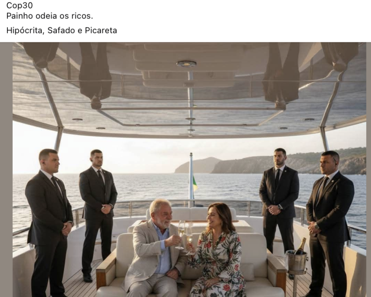 Print de publicação no Facebook mostra uma cena gerada por inteligência artificial que simula o presidente Lula — homem branco de cabelos e barba grisalhos, que usa paletó bege e camisa azul — sentado ao lado da primeira-dama Rosângela da Silva — mulher branca de cabelos castanhos, que veste um vestido estampado. Ambos fazem um brinde com taças em um barco, com o mar e montanhas ao fundo. Atrás deles, quatro seguranças de terno preto estão em pé, e uma garrafa de espumante aparece em um balde de gelo sobre a mesa.