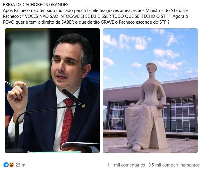 A imagem está dividida em duas partes: à esquerda, aparece Rodrigo Pacheco, um homem de pele clara e cabelo curto escuro, usando terno azul-escuro, camisa branca e gravata vermelha com pequenos padrões. Ele está sentado, segurando um microfone próximo à boca e gesticulando com a outra mão diante de um fundo desfocado. À direita, aparece a escultura em pedra da figura sentada conhecida como Justiça, posicionada diante de um prédio de fachada envidraçada e colunas, sob um céu com nuvens dispersas.