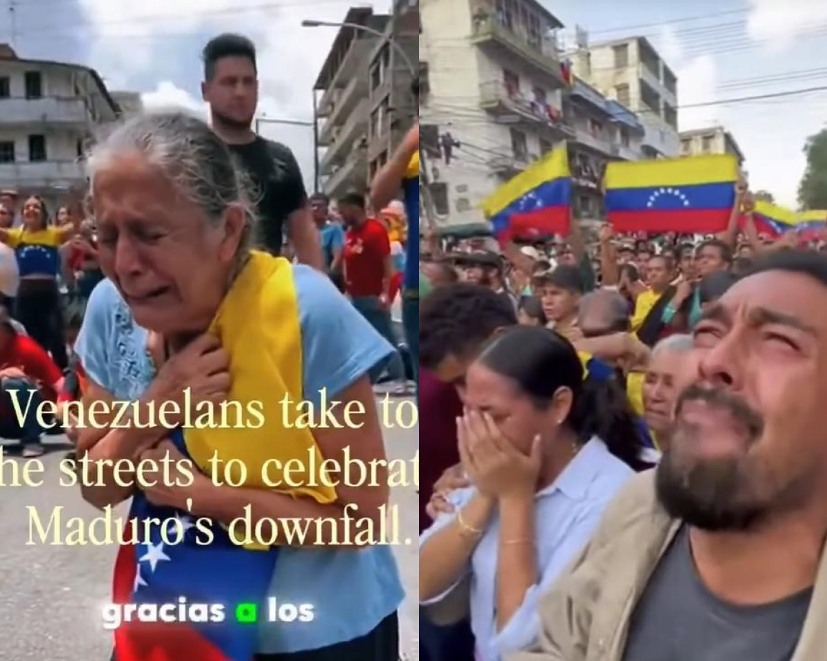 A imagem é dividida verticalmente em duas partes. Na parte esquerda, aparece uma mulher idosa, de cabelos grisalhos presos para trás, vestindo uma blusa azul-clara e com uma bandeira da Venezuela sobre os ombros. Ela está em primeiro plano, inclinada para a frente, com uma das mãos sobre o peito e o rosto contraído. Ao fundo, há várias pessoas reunidas em uma rua, algumas vestindo camisetas coloridas. Sobre essa parte da imagem, há um texto em inglês que diz parcialmente: ‘Venezuelans take to the streets to celebrate Maduro’s downfall.’ (venezuelanos vão às ruas celebrar a queda de Maduro, em português). Na parte inferior esquerda, aparece também um trecho de texto em espanhol que diz ‘gracias a los’. Na parte direita da imagem, vê-se uma multidão de pessoas reunidas em uma via urbana, muitas delas segurando bandeiras da Venezuela erguidas acima da cabeça. Em primeiro plano, há um homem com barba e bigode, usando uma camiseta escura e uma jaqueta clara, com o rosto voltado para cima. Ao lado dele, uma mulher cobre o rosto com as mãos. Ao fundo, aparecem mais pessoas, prédios residenciais, sacadas, fios elétricos e o céu parcialmente nublado.
