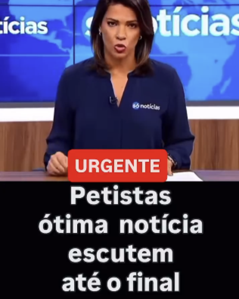 Imagem em formato vertical que simula um cenário de telejornal. No centro, há uma mulher de pele morena, com cabelos lisos e escuros na altura dos ombros, usando uma blusa azul de mangas compridas. Ela está posicionada atrás de uma bancada de estúdio, com as mãos apoiadas sobre a superfície, e olha para a frente com expressão séria. Na altura do peito, a blusa traz um pequeno logotipo com a inscrição ‘só notícias’. Ao fundo, aparece um painel azul com elementos gráficos de mapa-múndi e a palavra ‘notícias’ parcialmente visível. Na parte inferior da imagem, há uma faixa preta com textos sobrepostos que dizem ‘URGENTE’ e ‘Petistas ótima notícia escutem até o final’.