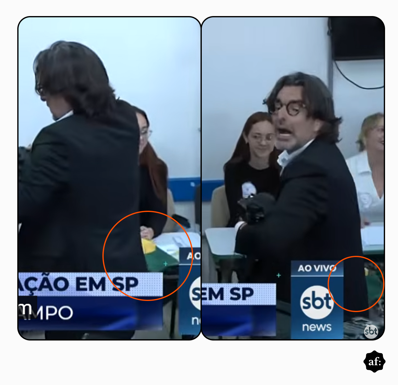 A imagem exibe uma composição de dois quadros lado a lado de uma transmissão televisiva, focando em um homem de pele clara, cabelo escuro na altura dos ombros, que veste óculos de armação escura, camisa branca e paletó preto. No quadro esquerdo, o homem está parcialmente de costas, e um círculo laranja destaca a região inferior direita do seu paletó, sobreposta à visão de um objeto amarelo na mesa ao fundo. No quadro direito, o homem aparece virado para trás com a boca aberta, segurando um equipamento escuro, e outro círculo laranja demarca a mesma região do paletó, agora com fundo diferente. Atrás do homem, estão sentadas duas mulheres de pele clara, sendo uma com cabelo escuro longo e roupa preta, e outra de cabelo loiro e roupa branca. Na base dos quadros, aparecem grafismos retangulares azuis contendo os logotipos da emissora SBT e os textos parciais 'ÇÃO EM SP', 'SEM SP' e 'AO VIVO sbt news'.