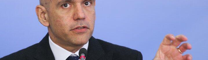 O mundo é machista na hora de se aposentar? O que diz o governo e o que dizem os fatos