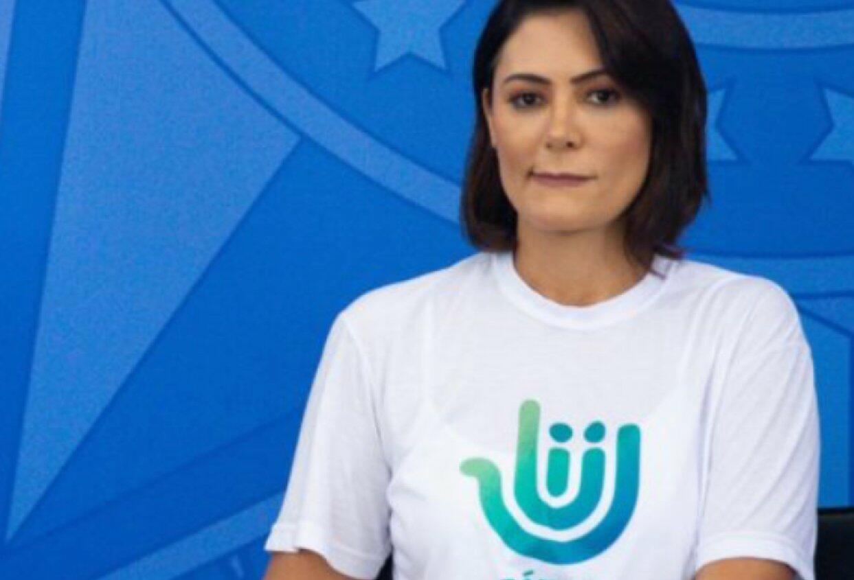Empresa suspeita de pagar despesas de Michelle Bolsonaro não é investigada por fraude no INSS