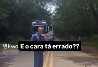 Vídeo mostra homem ameaçando manifestantes, não indígenas cobrando pedágio