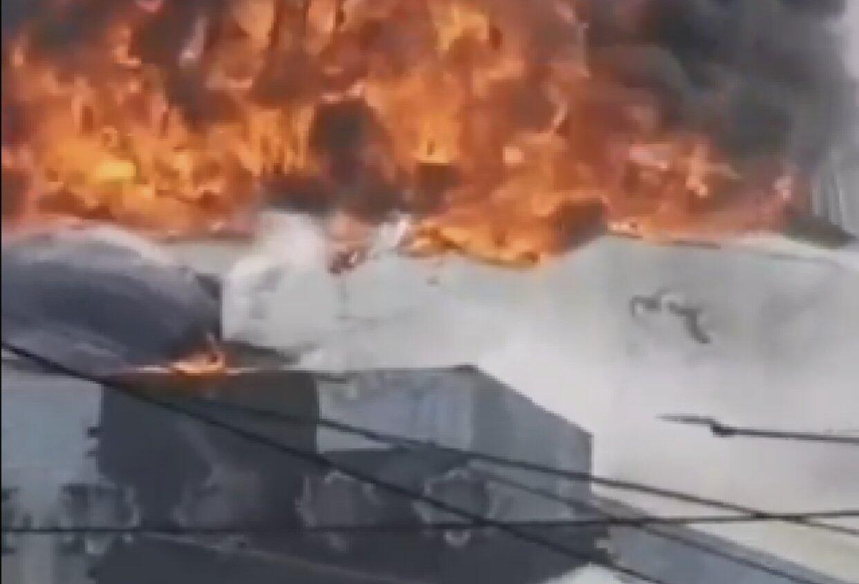 Vídeo mostra incêndio em mesquita na Indonésia em 2022, e não atentado recente na Espanha