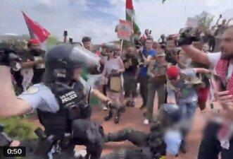 Vídeo em que policiais agridem manifestantes pró-Palestina foi gravado durante governo Biden, não Trump
