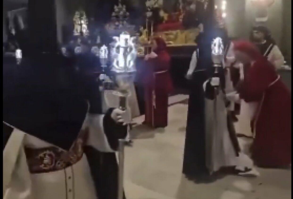 Vídeo mostra procissão da Semana Santa na Espanha, não funeral do papa Francisco