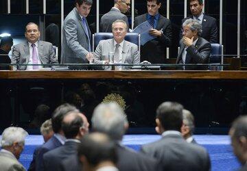 Senado tem 14 investigados na Lava Jato; 7 prometem votar a favor do impeachment