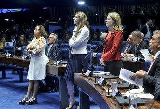 Entre mulheres, apoio a Dilma é maior no Senado do que na Câmara