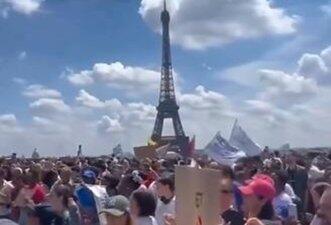 É falso que vídeo mostra cristãos orando na França após abertura das Olimpíadas