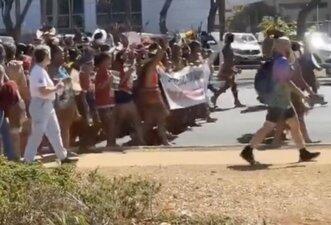 Vídeo mostra marcha anual de mulheres indígenas, não protesto contra Lula em Brasília