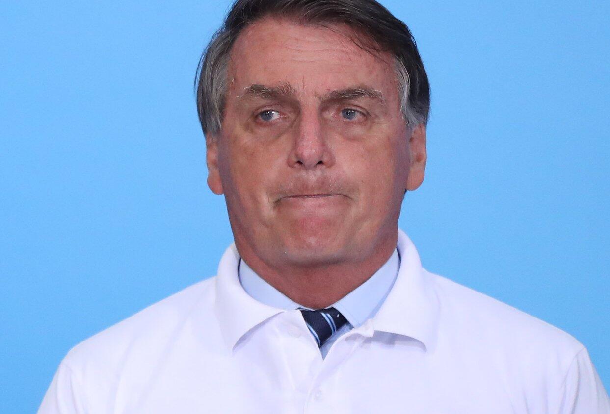 As idas e vindas do discurso de Bolsonaro sobre vacinas, remédios e mortes pela Covid-19