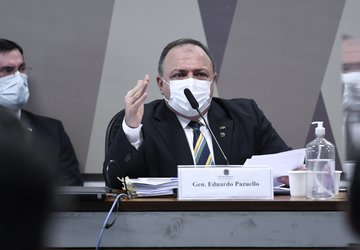 Pazuello mente à CPI ao dizer que Bolsonaro não interferiu no Ministério da Saúde