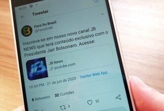 Canal investigado pelo STF cria outra conta no YouTube para divulgar falas controversas de Bolsonaro