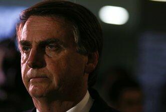 No Roda Viva, Bolsonaro responde a questionamentos sobre banqueiros e corrupção com dados errados