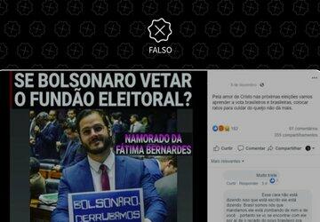 Foto de Túlio Gadêlha com cartaz sobre veto não tem a ver com fundo eleitoral