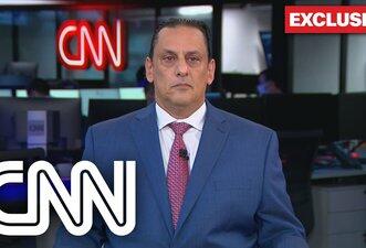Ex-advogado de Flávio Bolsonaro se contradiz e omite fatos em entrevistas sobre caso Queiroz