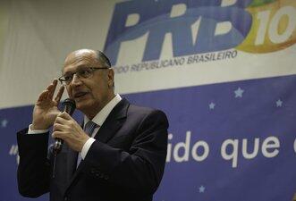 Alckmin cita dados errados sobre número de penitenciárias e consumo de drogas na GloboNews