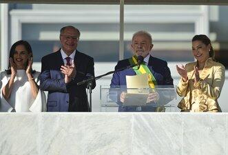 Checamos o discurso de Lula no parlatório do Palácio do Planalto
